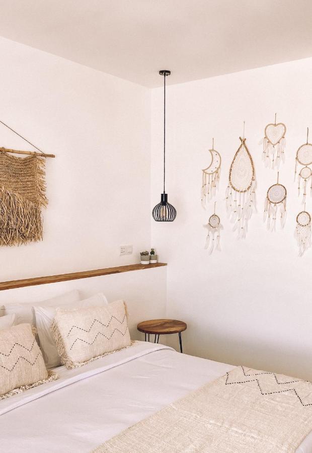 Arya Wellness - Female Only Hostel *